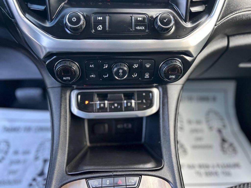 used 2022 GMC Acadia car, priced at $19,999