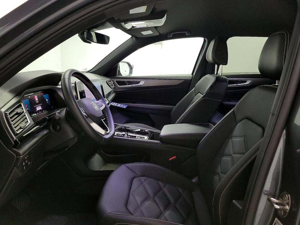 used 2025 Volkswagen Atlas Cross Sport car, priced at $30,998