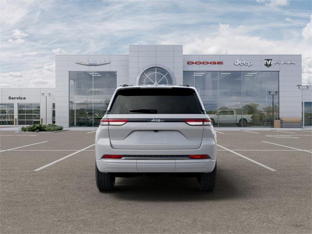 new 2026 Jeep Grand Cherokee car, priced at $48,042