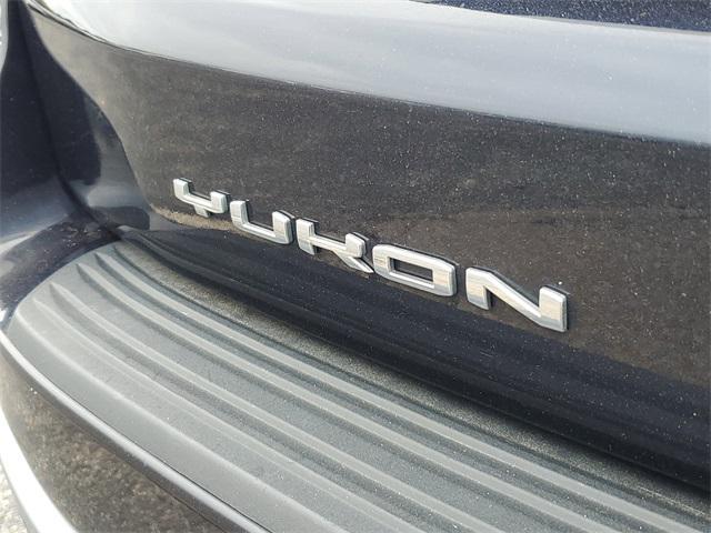 used 2022 GMC Yukon XL car, priced at $51,929