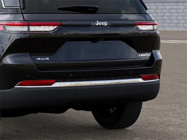 new 2025 Jeep Grand Cherokee car, priced at $44,959