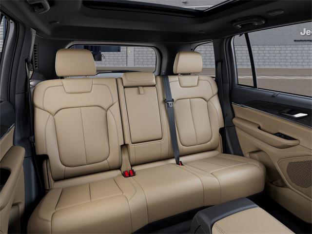 new 2025 Jeep Grand Cherokee car, priced at $44,959