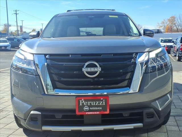 used 2023 Nissan Pathfinder car, priced at $33,050
