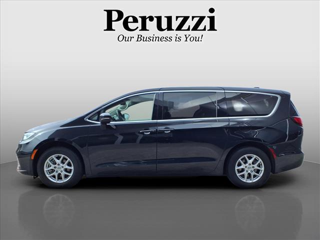 used 2023 Chrysler Pacifica car, priced at $25,900