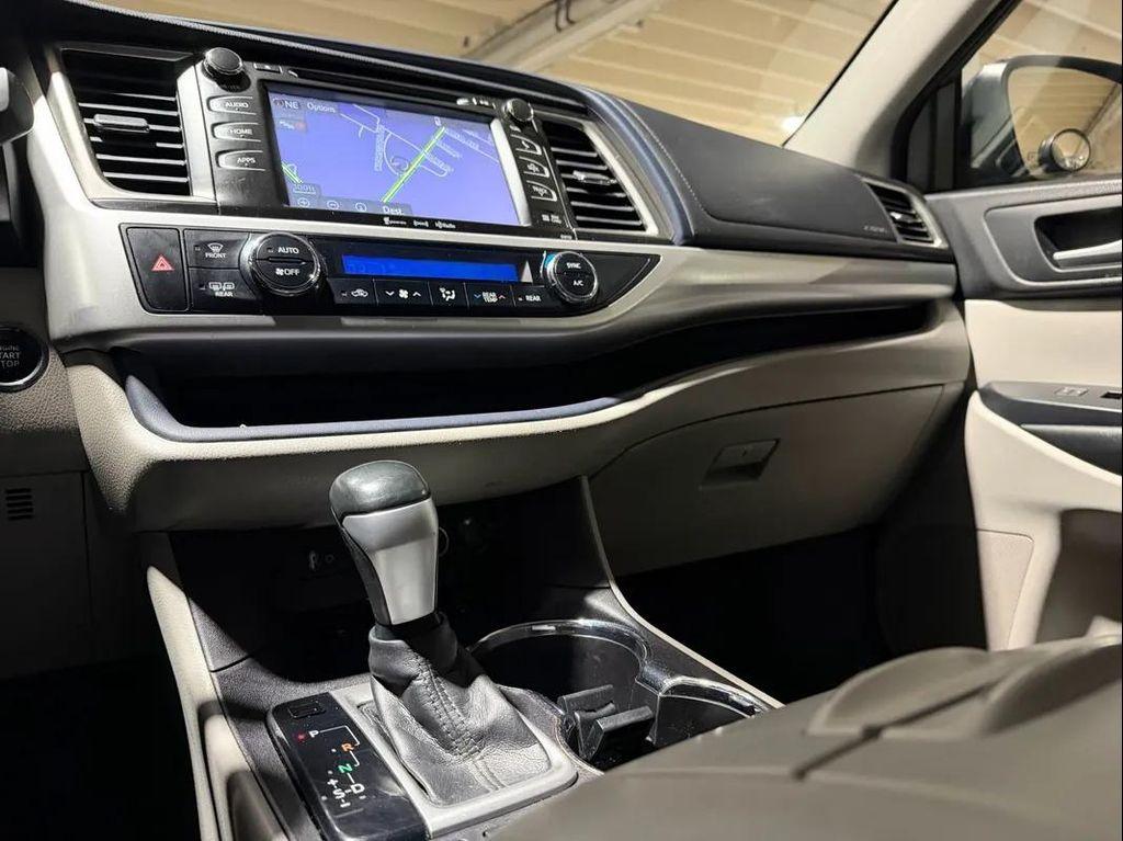 used 2016 Toyota Highlander car, priced at $11,995