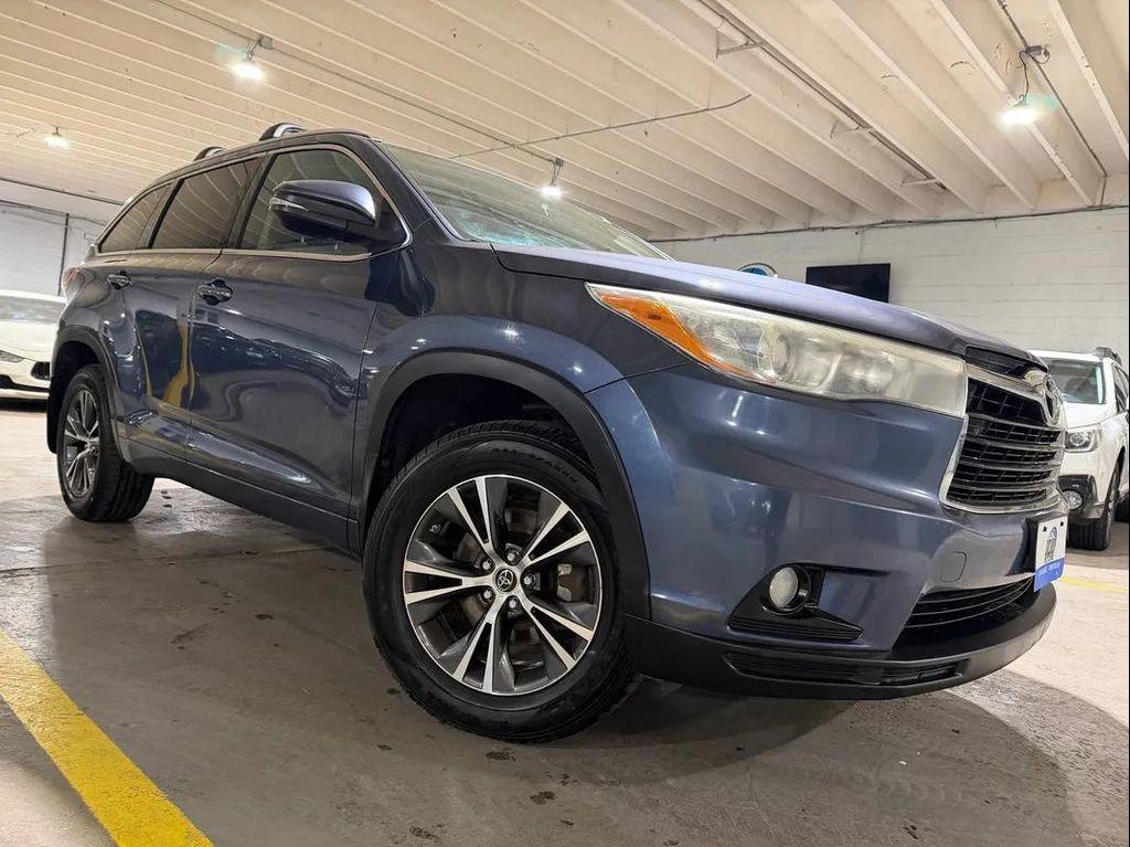 used 2016 Toyota Highlander car, priced at $11,995