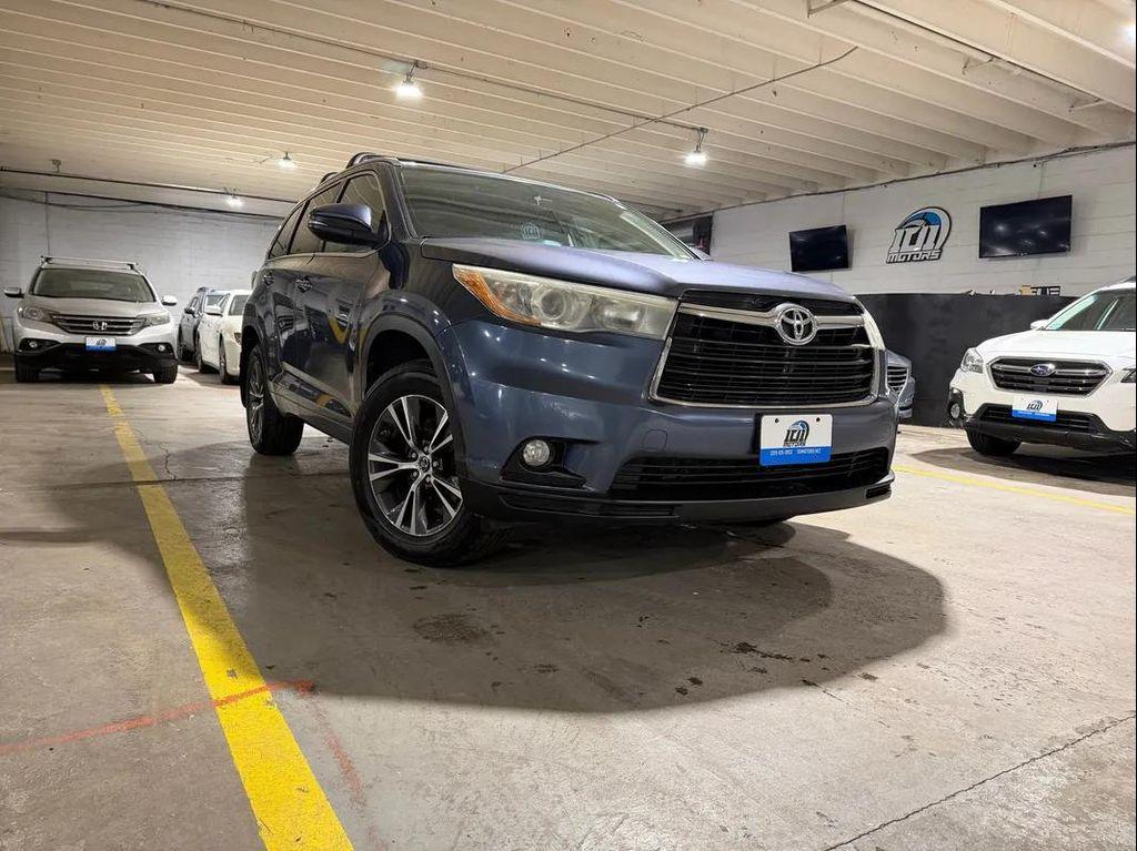 used 2016 Toyota Highlander car, priced at $11,995