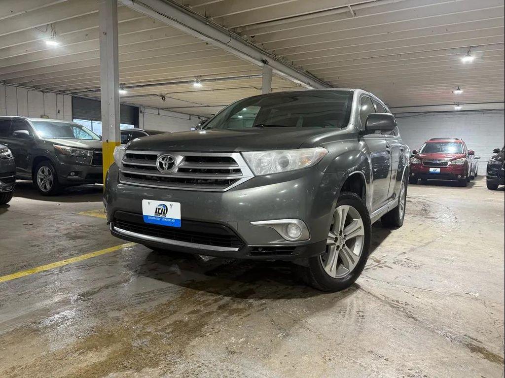 used 2012 Toyota Highlander car, priced at $5,995