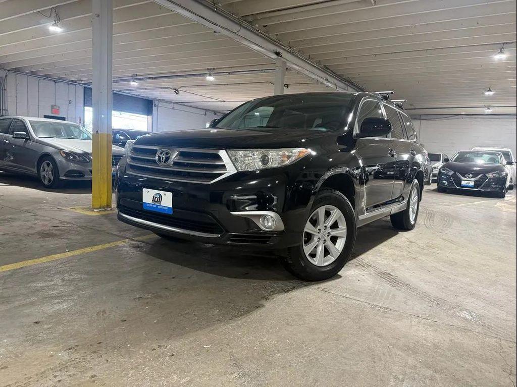 used 2012 Toyota Highlander car, priced at $7,995