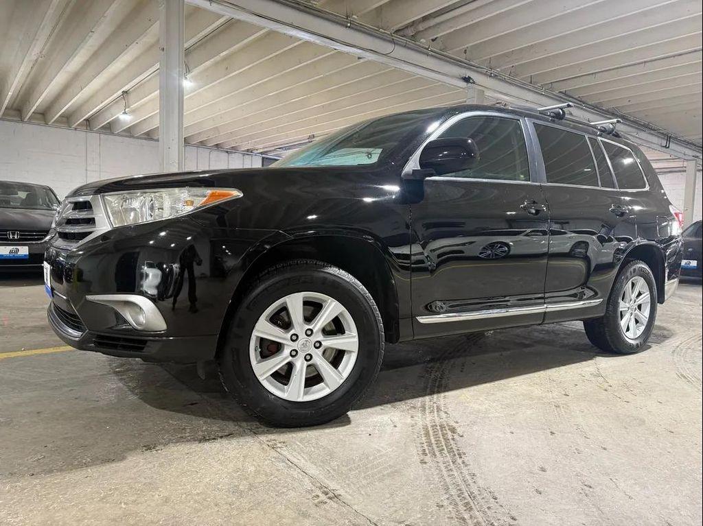 used 2012 Toyota Highlander car, priced at $7,995