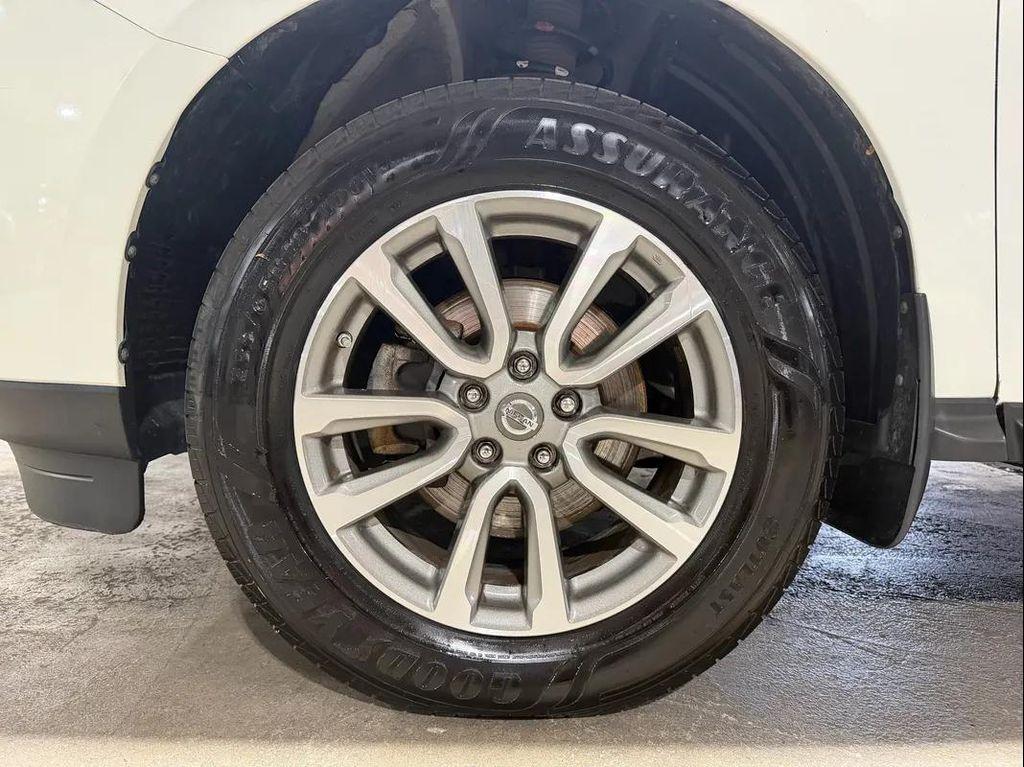 used 2014 Nissan Pathfinder car, priced at $6,495