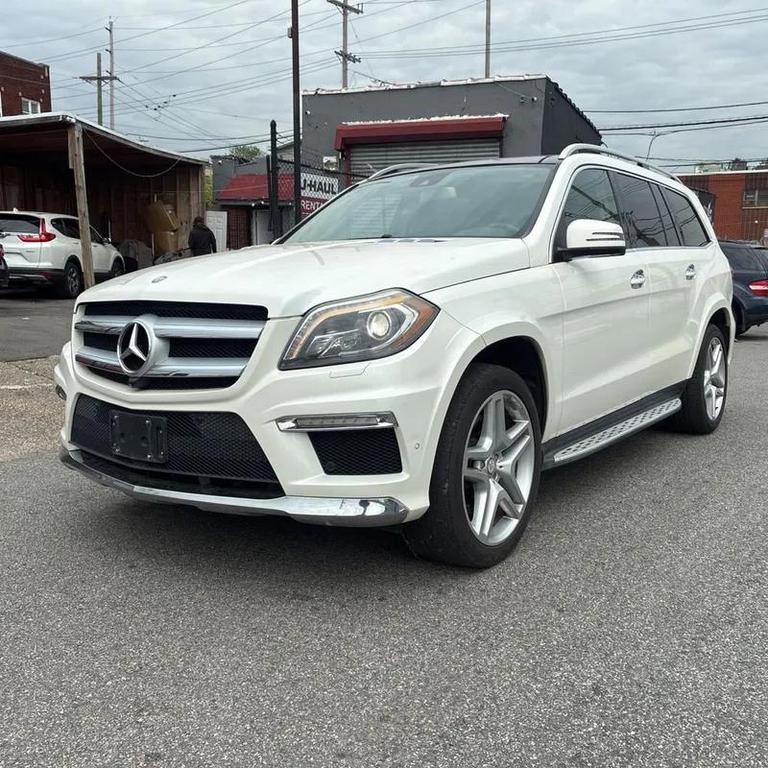 used 2015 Mercedes-Benz GL-Class car, priced at $12,495