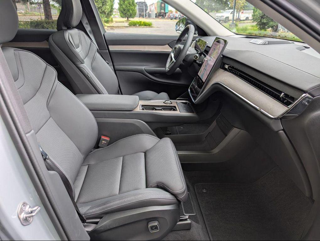 used 2025 Volvo EX90 car, priced at $54,800