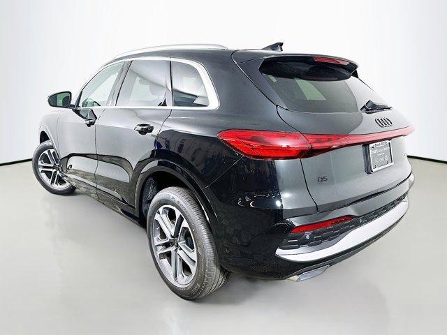 new 2025 Audi Q5 car, priced at $55,217