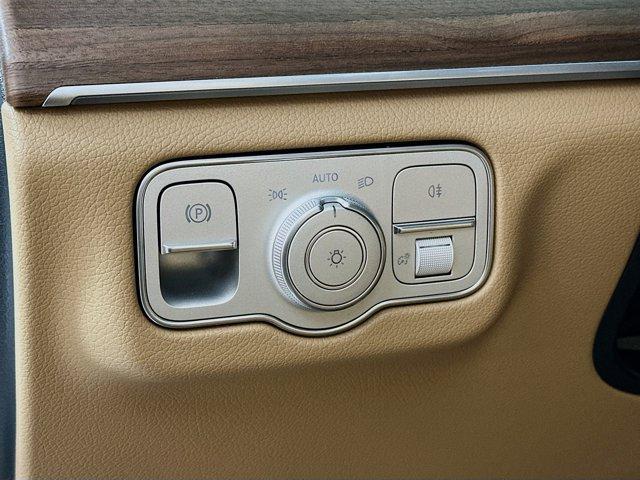 new 2026 Mercedes-Benz GLS 450 car, priced at $101,870