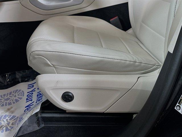 used 2023 Mercedes-Benz GLE 350 car, priced at $50,551