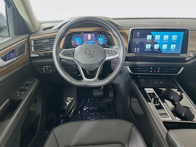 used 2025 Volkswagen Atlas car, priced at $34,300