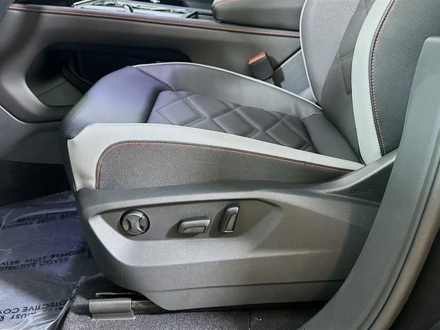 new 2026 Volkswagen Atlas car, priced at $46,327