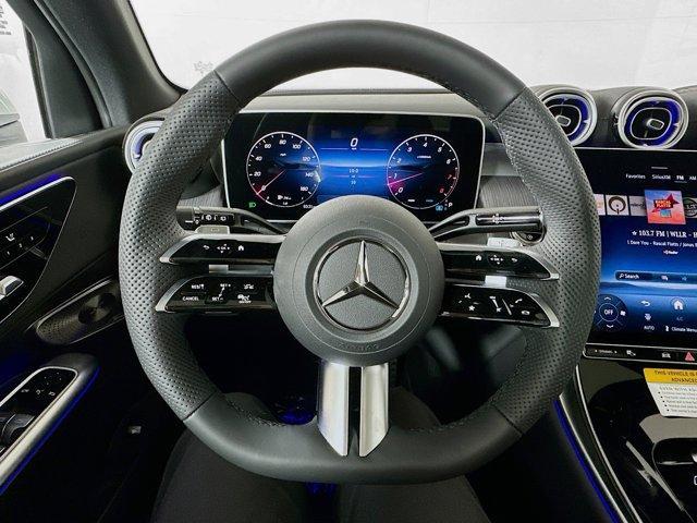 new 2026 Mercedes-Benz GLC 300 car, priced at $61,150
