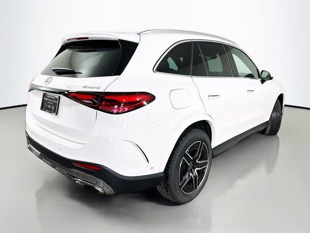 new 2026 Mercedes-Benz GLC 300 car, priced at $61,150