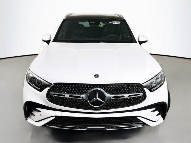 new 2026 Mercedes-Benz GLC 300 car, priced at $61,150