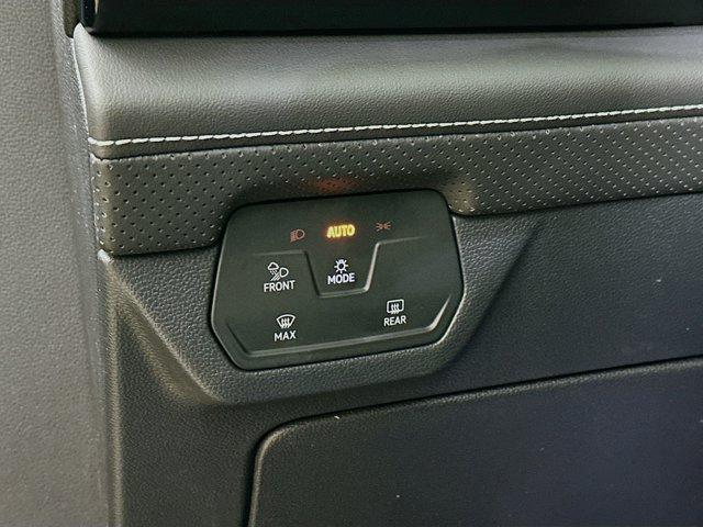 new 2025 Volkswagen Atlas car, priced at $38,831