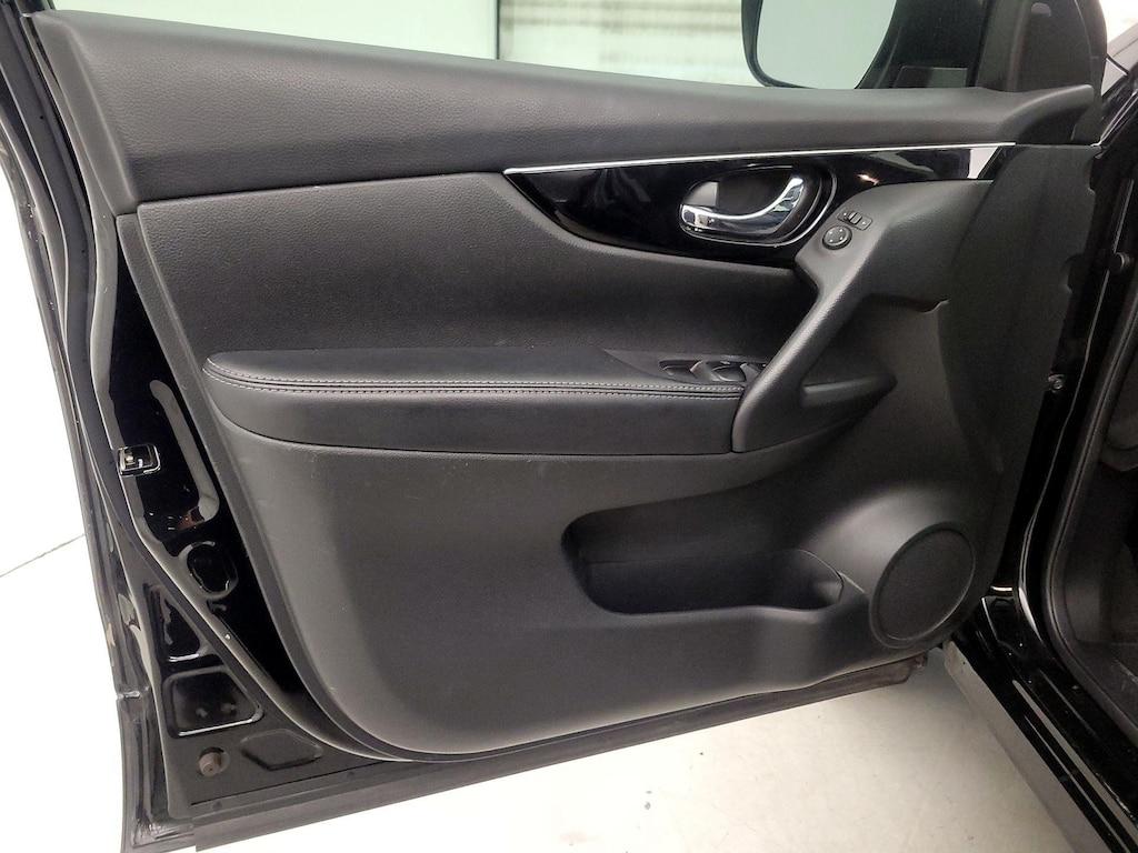 used 2017 Nissan Rogue Sport car, priced at $15,998