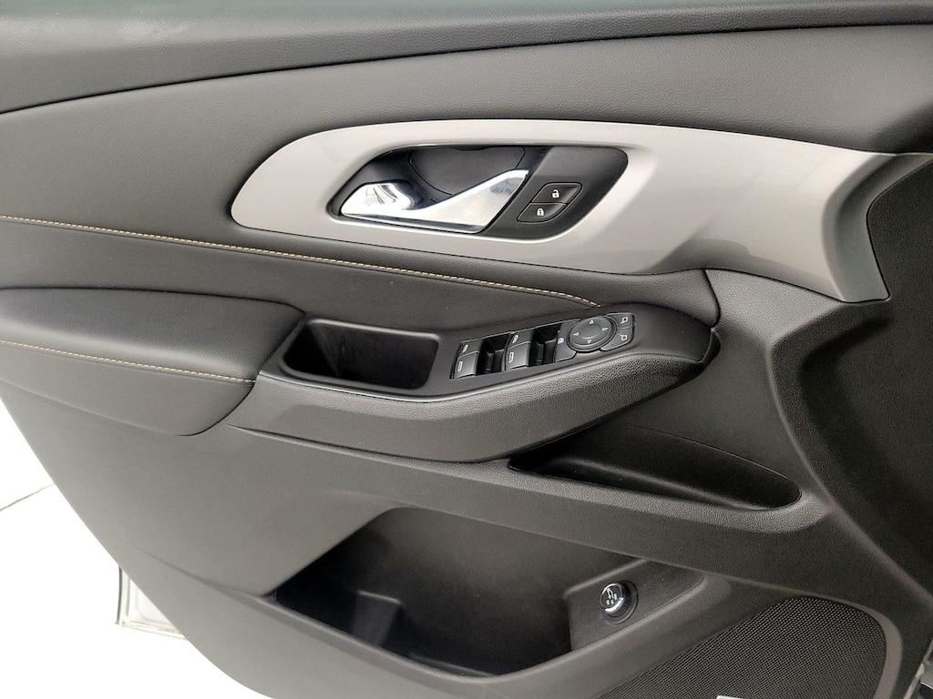used 2020 Chevrolet Traverse car, priced at $28,998