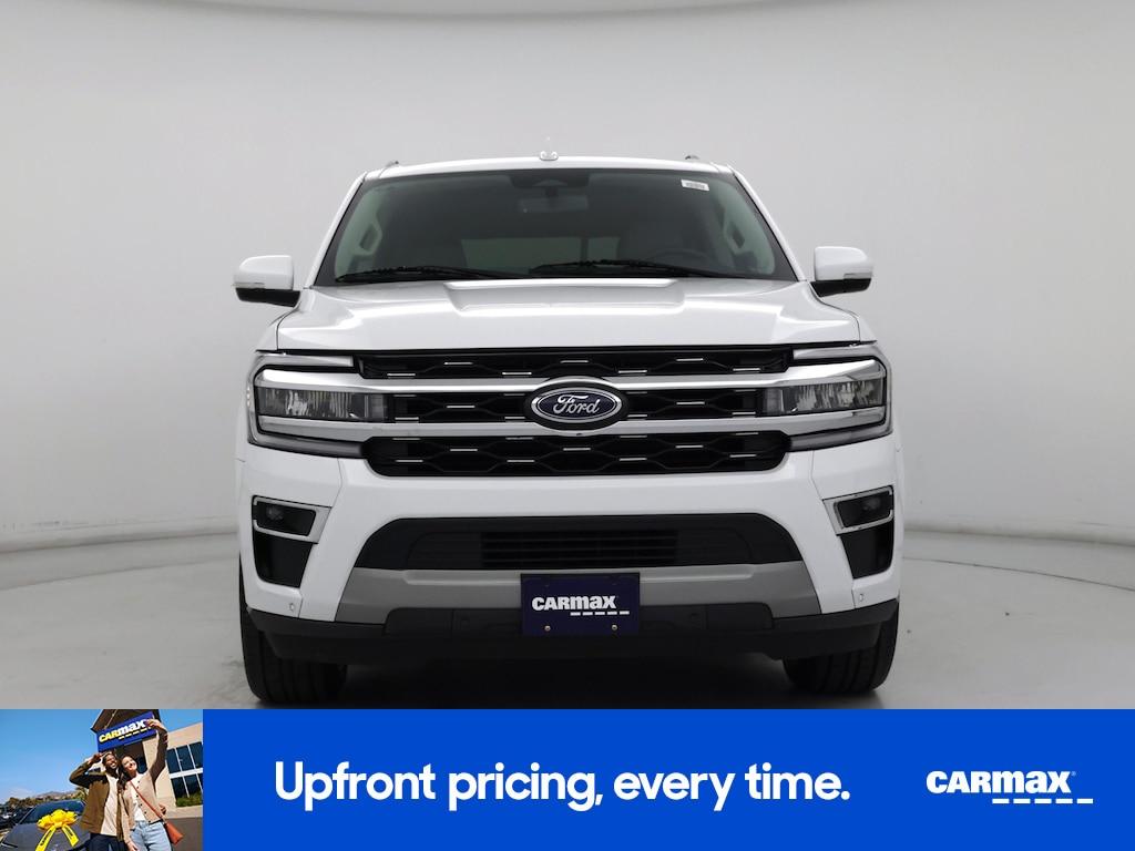 used 2024 Ford Expedition car, priced at $41,998