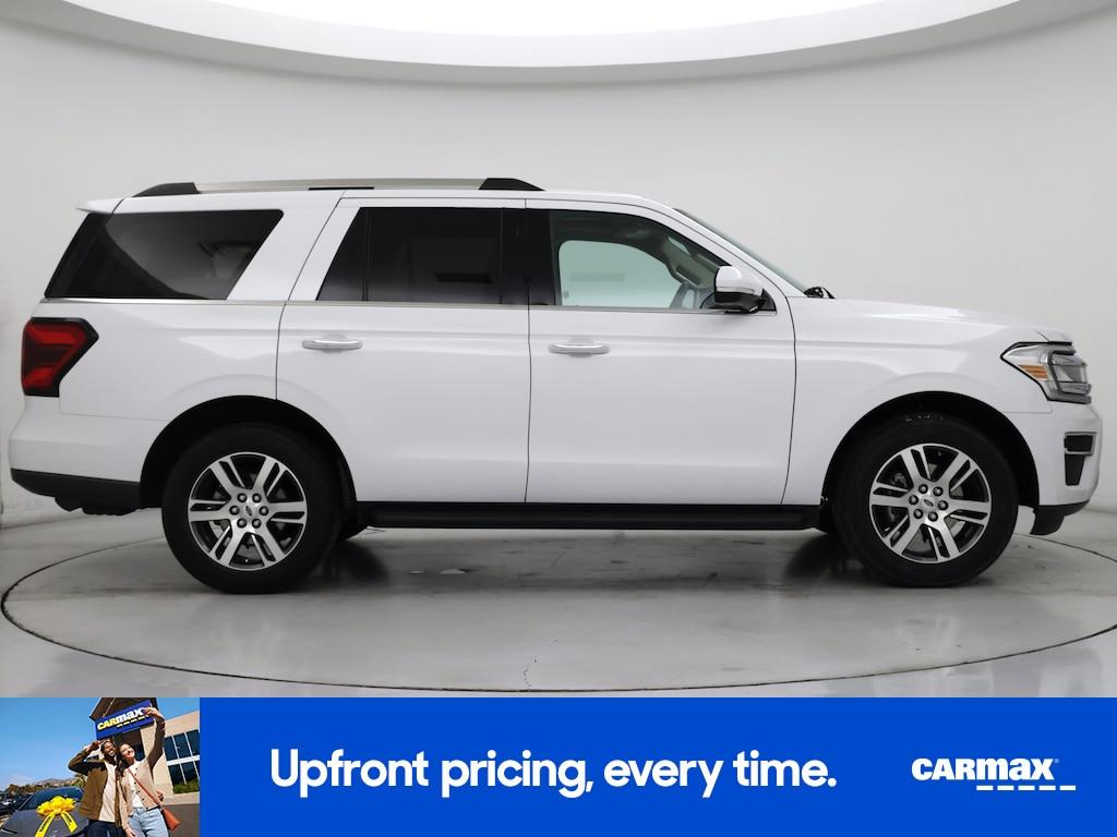 used 2024 Ford Expedition car, priced at $41,998