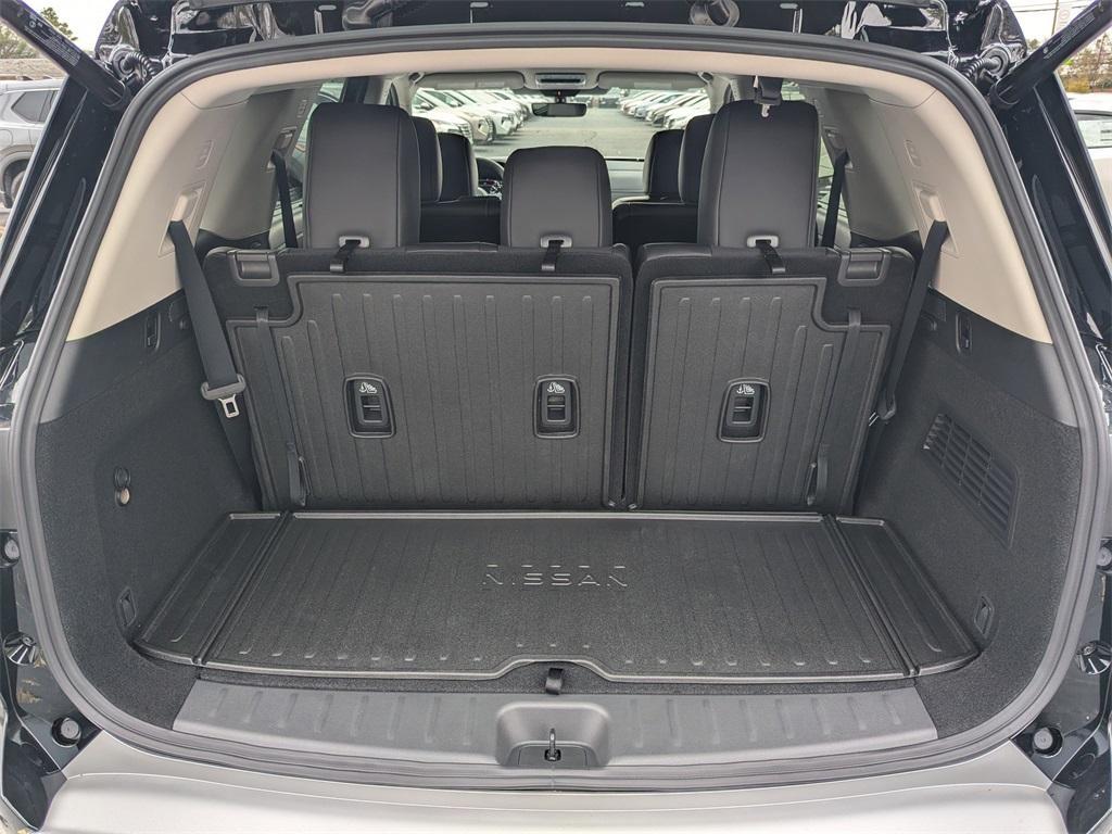 new 2025 Nissan Pathfinder car, priced at $36,610