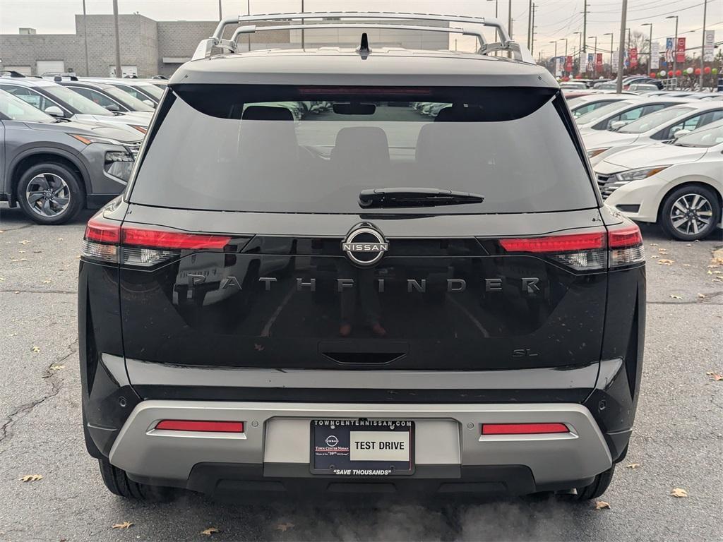 new 2025 Nissan Pathfinder car, priced at $36,610