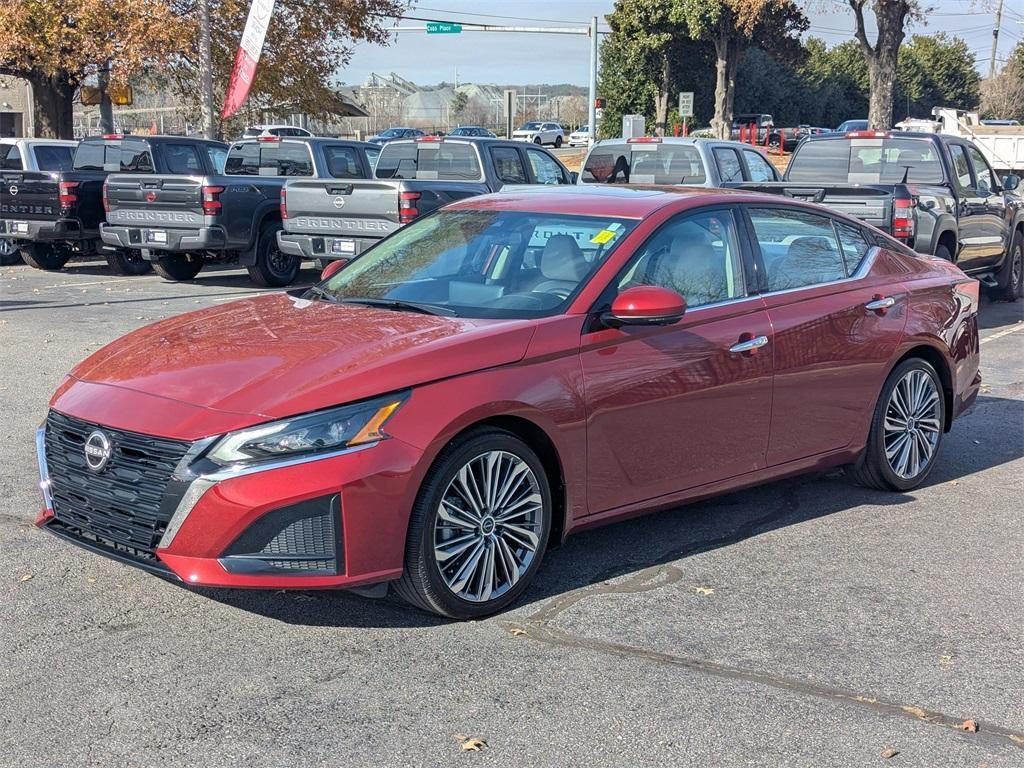 used 2025 Nissan Altima car, priced at $28,990