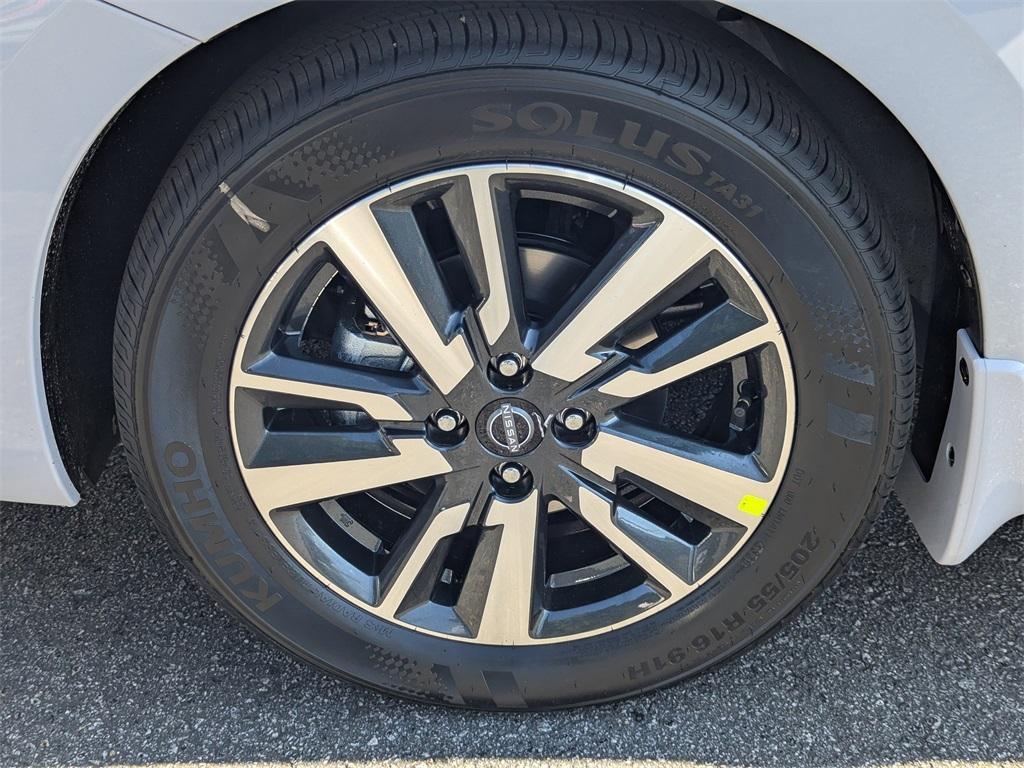 new 2025 Nissan Versa car, priced at $21,494