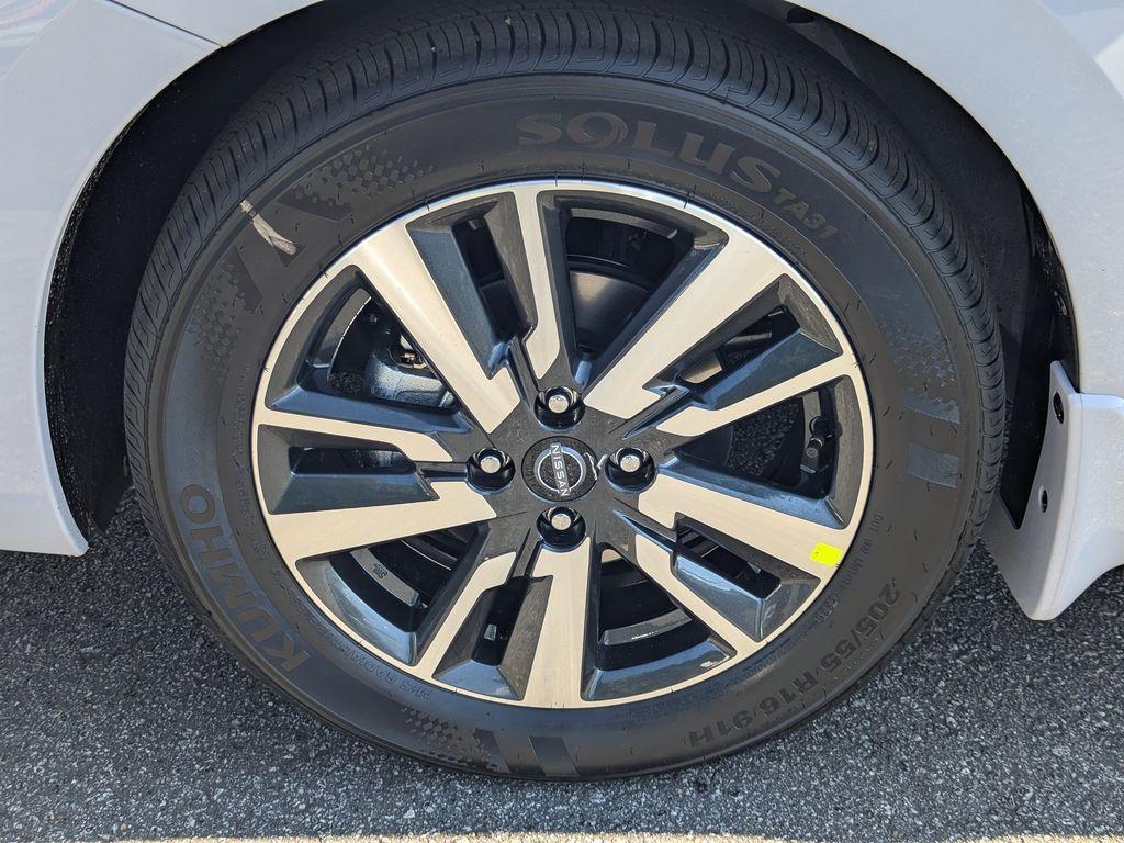 new 2025 Nissan Versa car, priced at $21,494