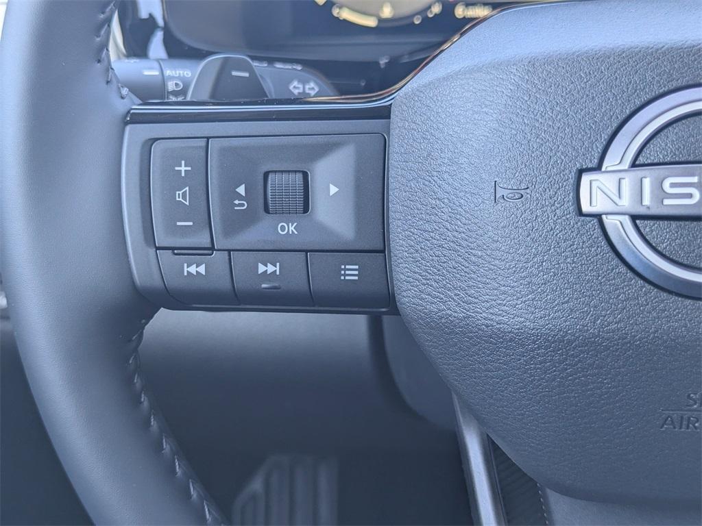 new 2026 Nissan Pathfinder car, priced at $45,544