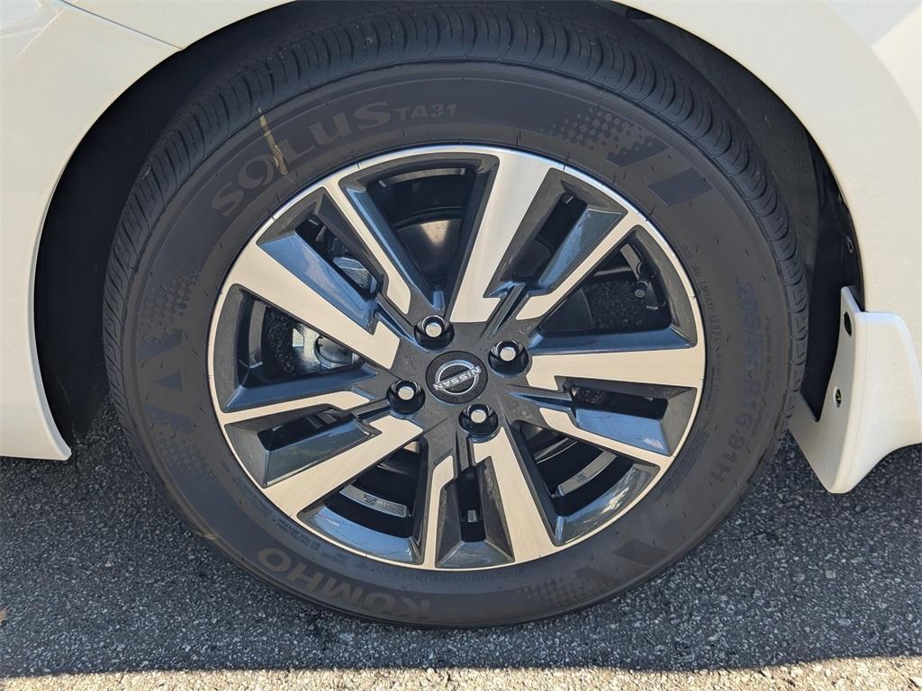 new 2025 Nissan Versa car, priced at $21,247