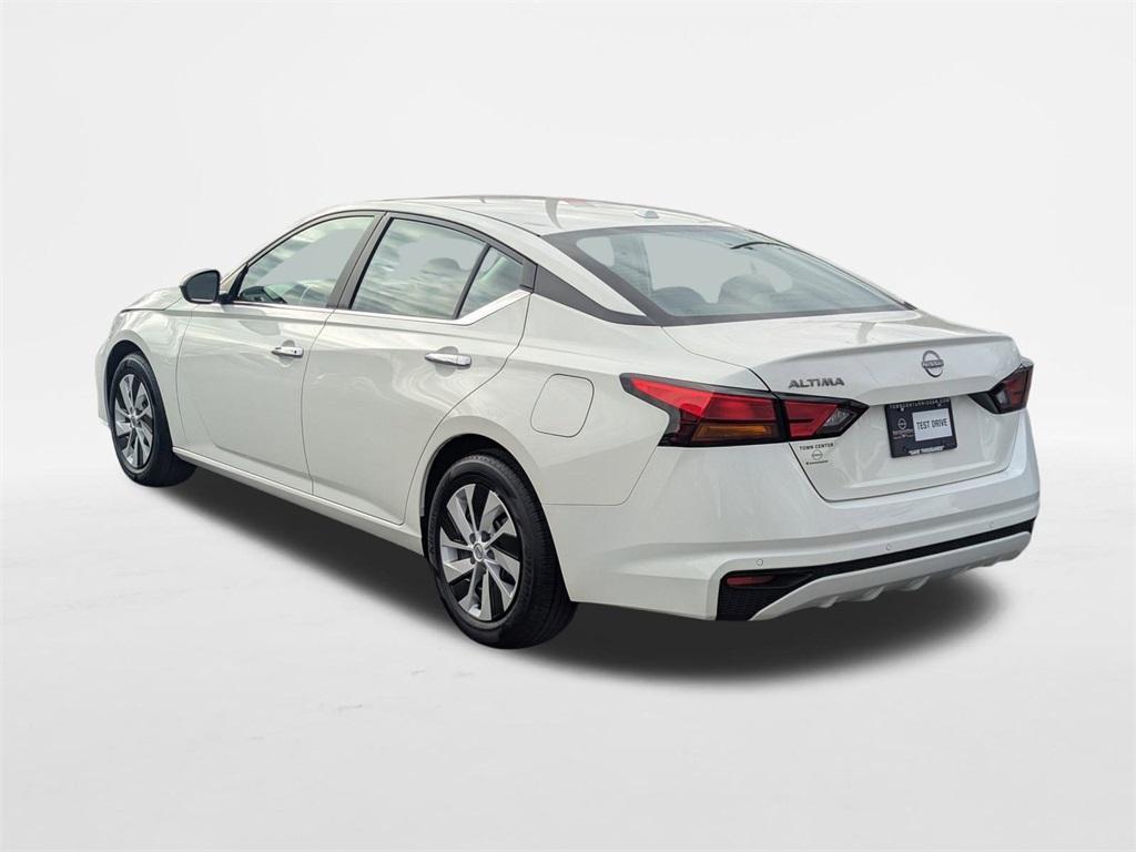 used 2025 Nissan Altima car, priced at $26,590