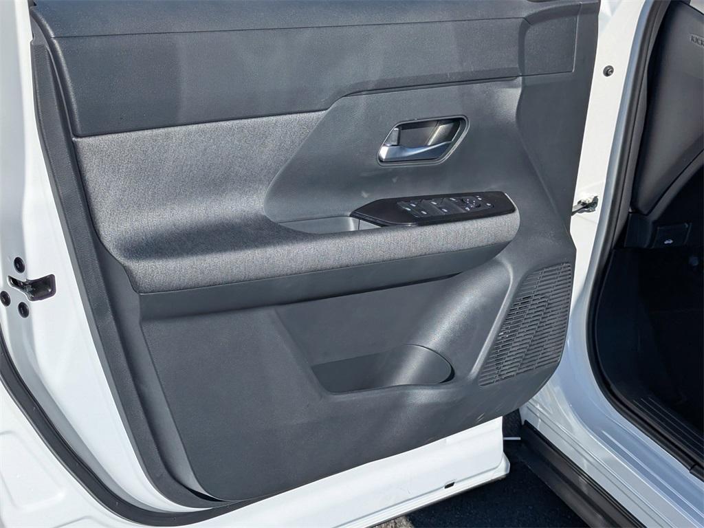 new 2026 Nissan Kicks car, priced at $25,923