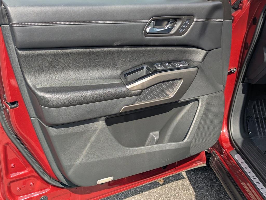 used 2022 Nissan Pathfinder car, priced at $29,990