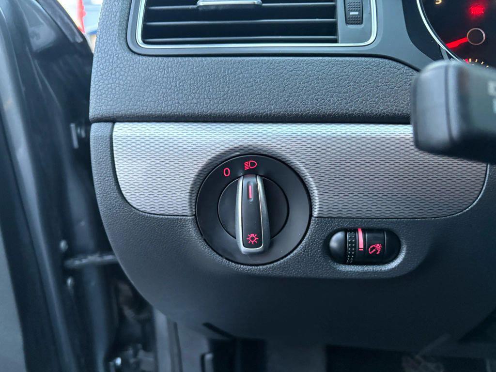 used 2017 Volkswagen Jetta car, priced at $8,999