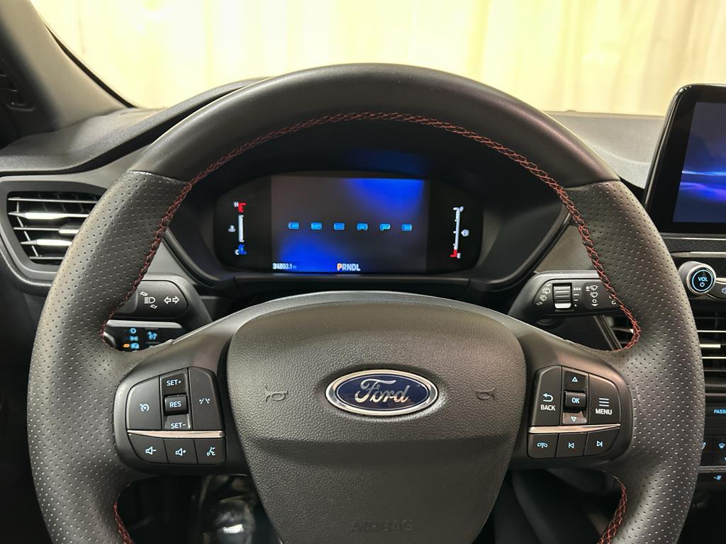 used 2025 Ford Escape car, priced at $26,262