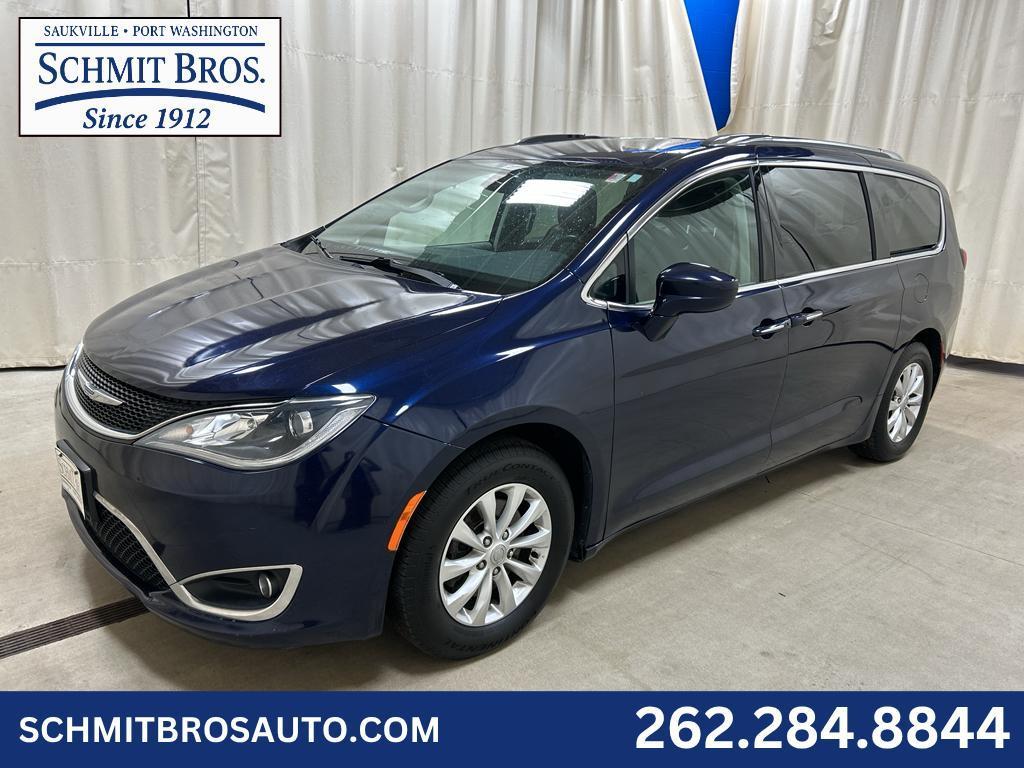 used 2018 Chrysler Pacifica car, priced at $10,996