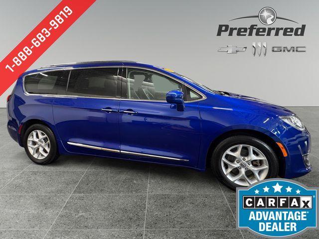 used 2018 Chrysler Pacifica car, priced at $15,996
