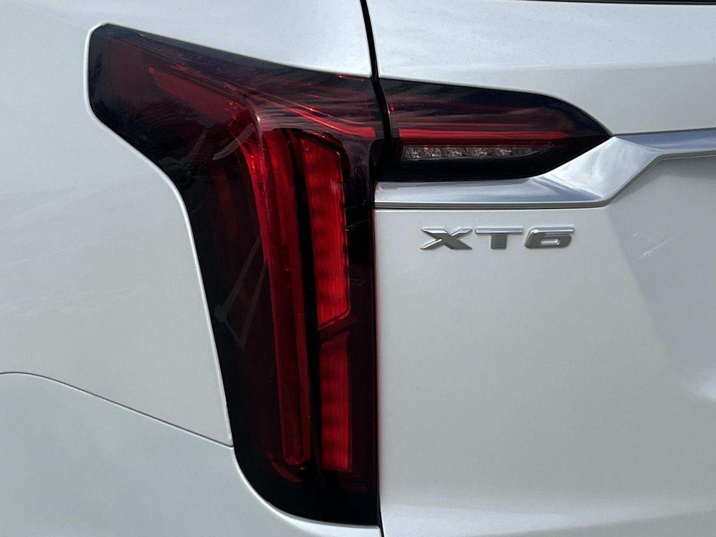 used 2023 Cadillac XT6 car, priced at $38,900