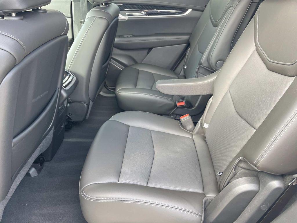 used 2023 Cadillac XT6 car, priced at $38,900