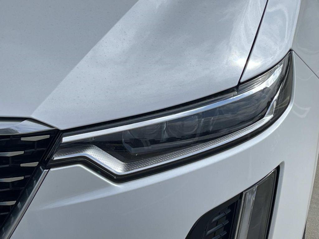 used 2023 Cadillac XT6 car, priced at $38,900