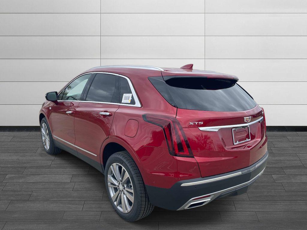 new 2026 Cadillac XT5 car, priced at $60,595
