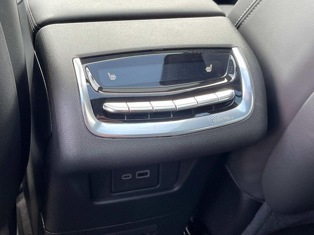 new 2025 Cadillac XT6 car, priced at $62,565