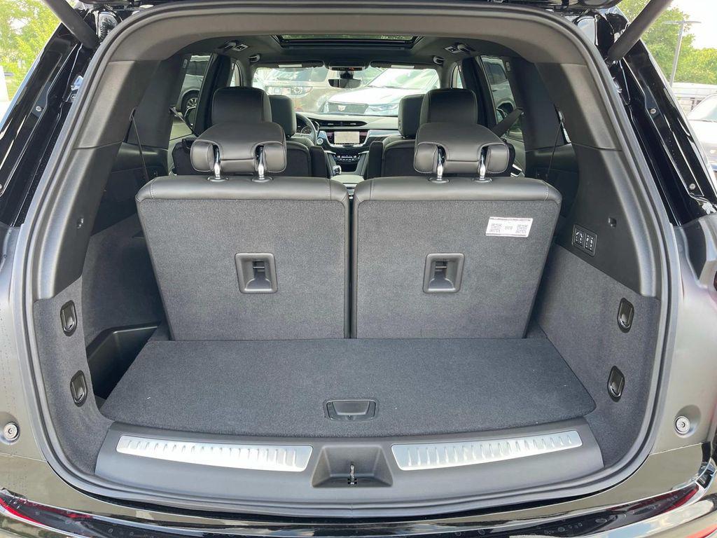 new 2025 Cadillac XT6 car, priced at $62,565